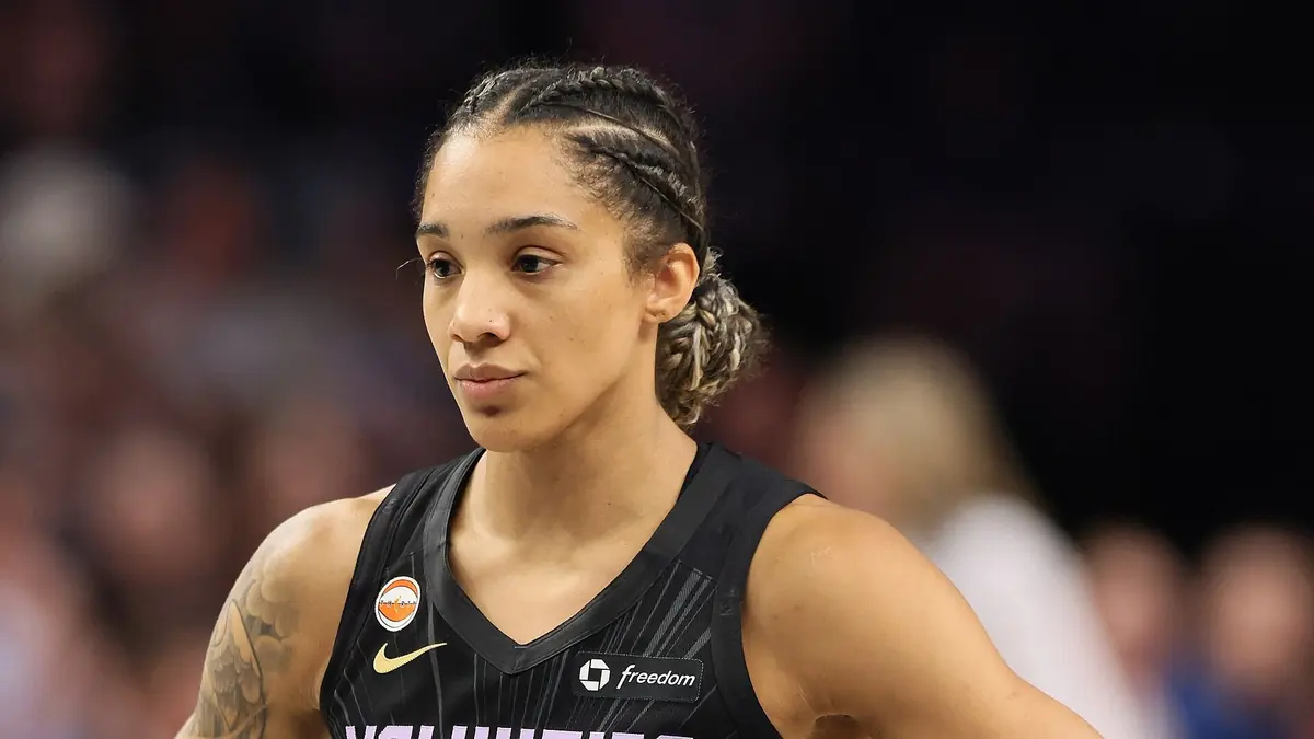 Gabby Williams of the Golden State Valkyries in a black number 1 jersey