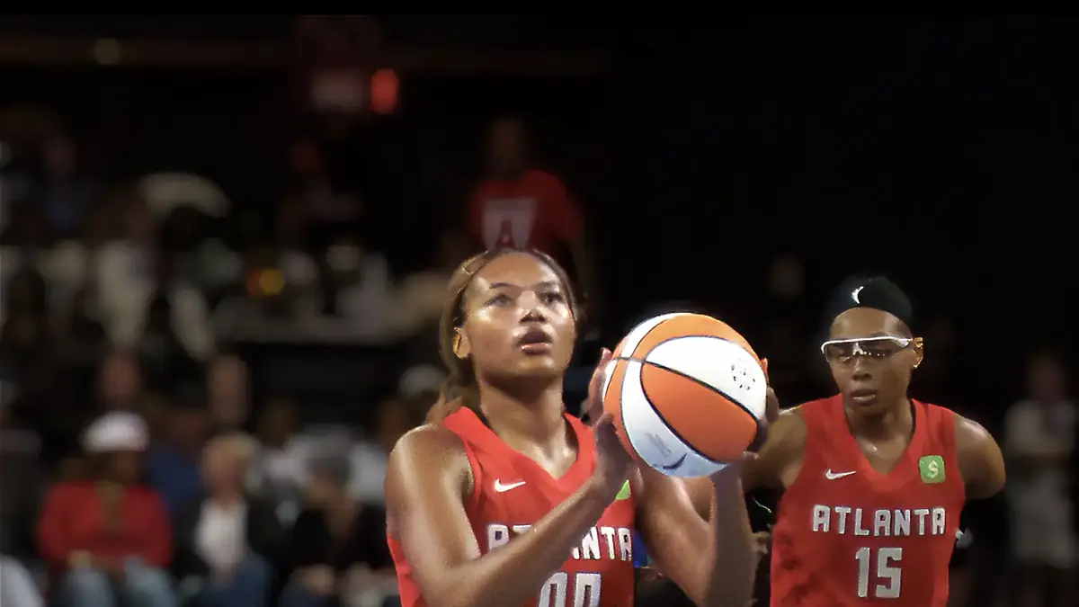 Naz Hillmon of the Atlanta Dream at the free-throw line