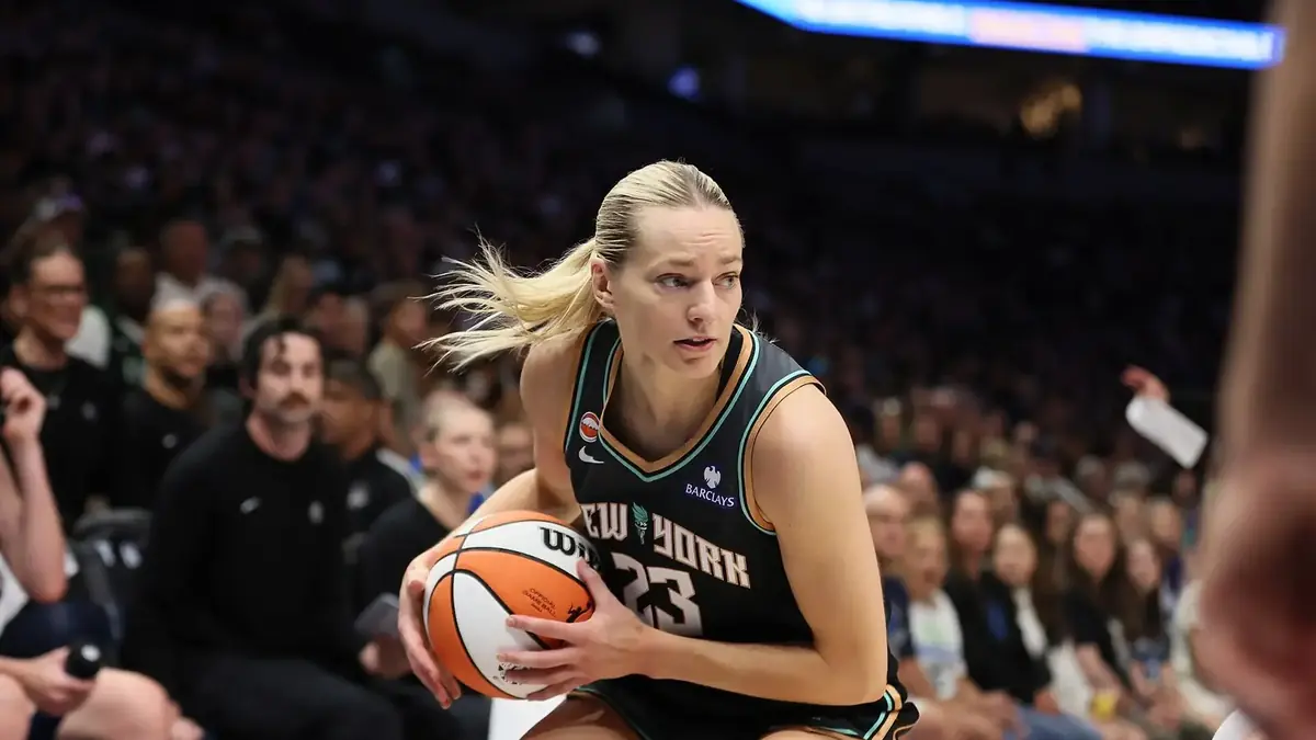Marine Johannes of the New York Liberty dribbling at Target Center