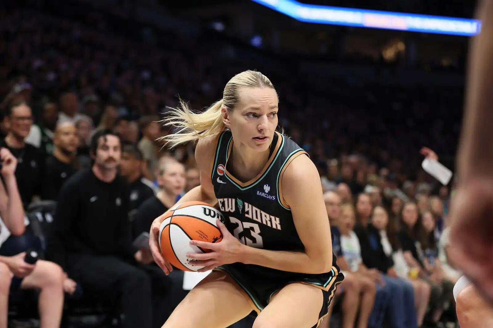 Marine Johannes of the New York Liberty dribbling at Target Center