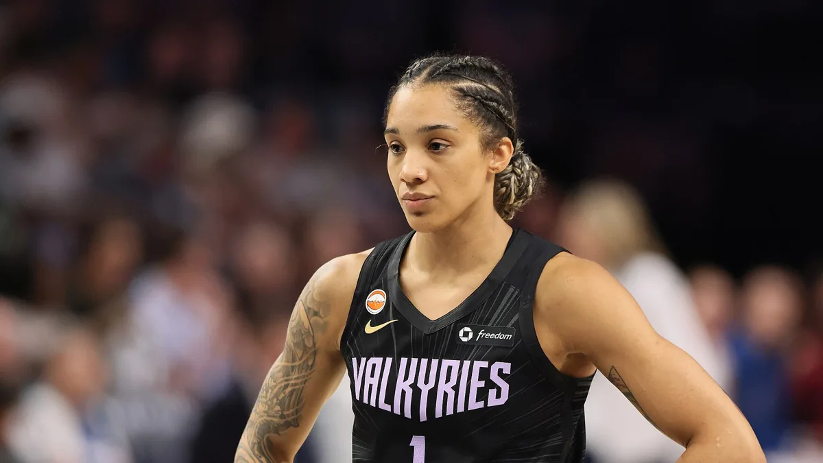 Gabby Williams of the Golden State Valkyries in a black number 1 jersey