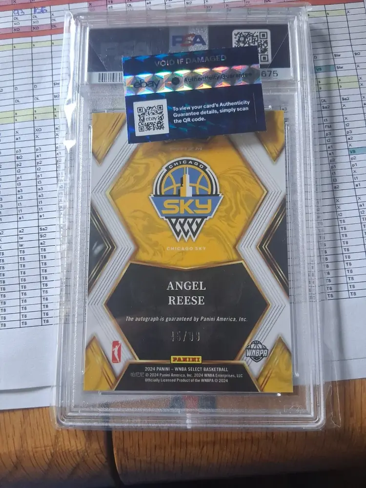 2024 Panini Select WNBA Draft Selections Signatures #DSSAR Red Prizm, back of the slab